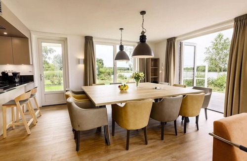Municipality of Emmen House | VIP Cottage 12 People