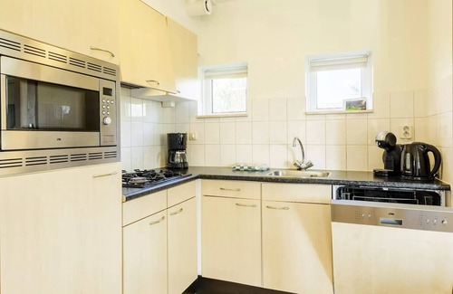 Municipality of Emmen House | VIP Cottage 6 People