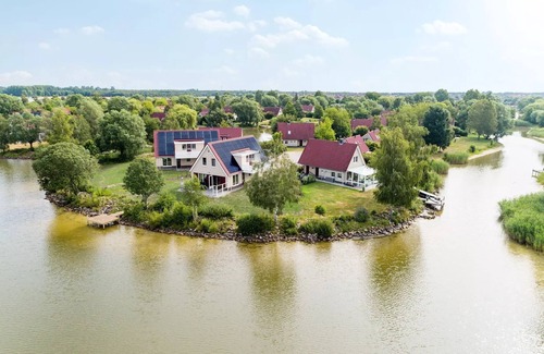 Municipality of Emmen House | VIP Cottage 6 People