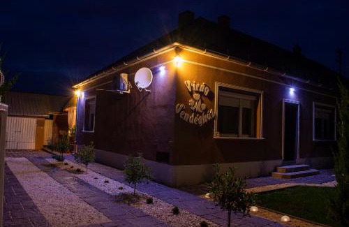 Mako House | Virág Vendégház