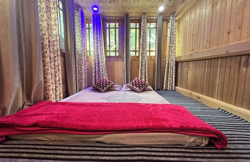Kharsali House | Viraaj Homestay, Near Yamunotri Dham