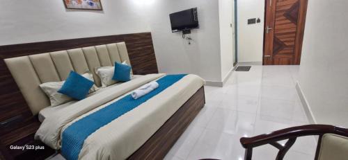 Dehradun House | Viraj Homestay & Restaurant