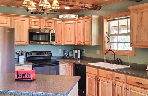 Glendale Cabin | Virgin River Retreat @ East Zion & Bryce
