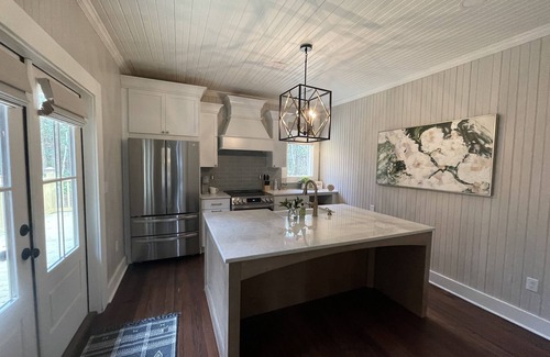 Hamilton Villa | Virginia's Villa at Lake Ida~ Enjoy nature in a charming luxurious 1b/1b villa