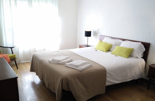 Sao Sebastiao da Pedreira Apartment | Viriato Apartment - Picoas, Lisbon