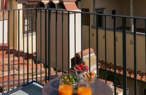 Santa Croce Apartment | Visconte Filippo - La Dimora degli Affreschi Florence