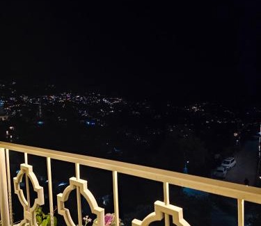The Mall Road Apartment | Vishram - Lehriyat Retreats