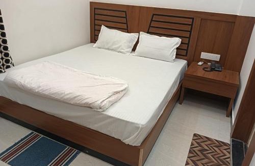 Sarnath House | Vishwanath Villa