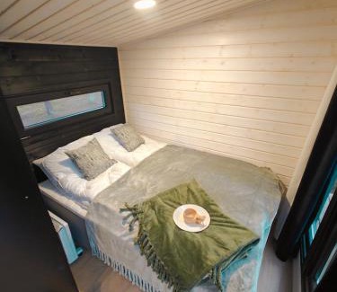 Kolari Ski Chalet | Visit Lapelland - Riverside Village with a Nature View, Fireplace, Sauna, Kitchen