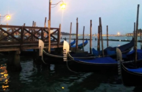 Carpenedo Apartment | VISIT THE WONDERFUL VENICE .... : NOEMI HOLIDAYS HOUSE MESTRE - VENICE !!