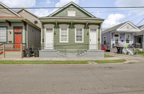 Freret Apartment | Visit Tulane and Loyola Walkable Paradise in NOLA!