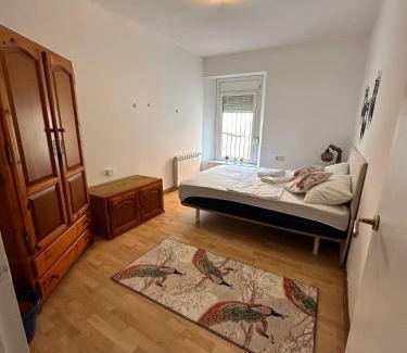 Vallromanes Apartment | Vista Alegre Rest House for 7 Persons