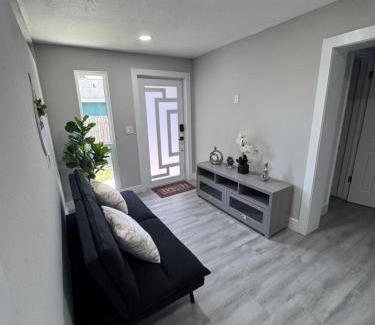 Clearwater Apartment | Vista Beach