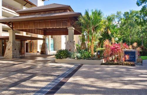 Palm Cove Apartment | Vista Bleu - King Suite at Temple Resort