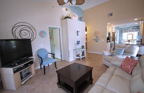 Indian Shores Apartment | Vista Cove 1 by Florida Lifestyle Vacation Rentals