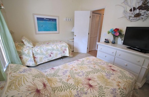 Indian Shores Apartment | Vista Cove 1 by Florida Lifestyle Vacation Rentals