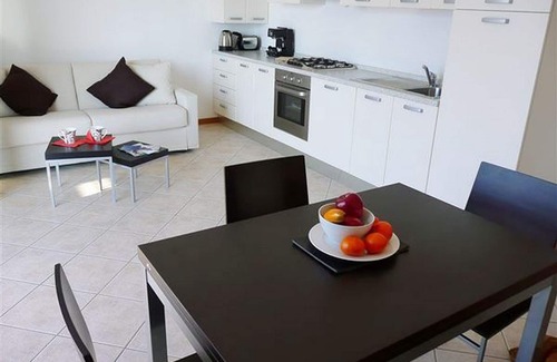 Perledo Apartment | Vista d'Oro Ulivo Apt. 7