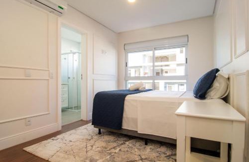 Jurere Apartment | Vista Mar 1 quadra da Praia em Jurerê MX8147