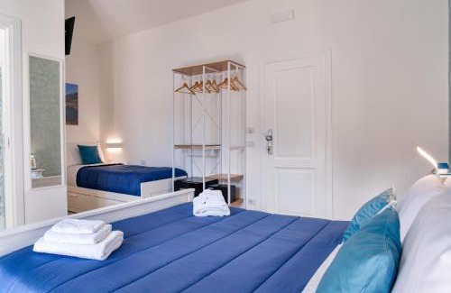 Isola delle Femmine Bed & Breakfast | Vista Mare Rooms