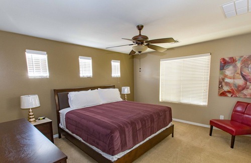Stetson Hills State House | Vista Retreat - New Home / Mountain View / Great Amenity for Complete Relaxation
