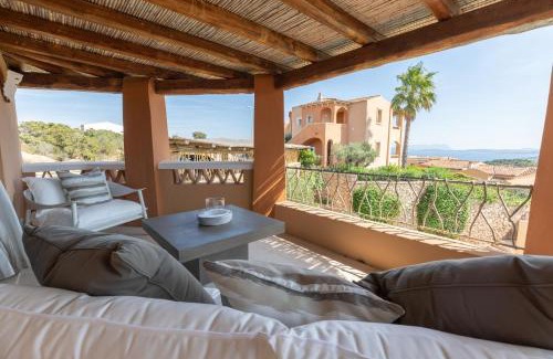 Abbiadori House | Vista su Cala di Volpe
