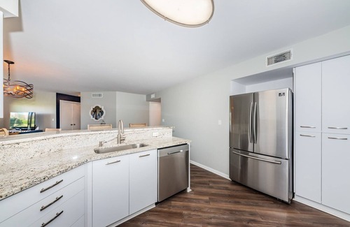 Isla del Sol Condo | Vista Verde N Nonstop 'Island Fun'