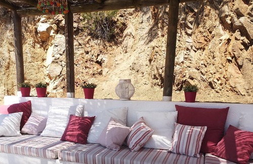 Alella Ski Chalet | VISTAMAR. House with spectacular sea views