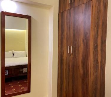Srirangam Apartment | Viswa Residency Srirangam - Heritage Rooms