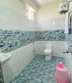 Kukatpally Housing Board Colony House | Viswanadhuni's Antilia Comfort Stay Inns Single Rooms