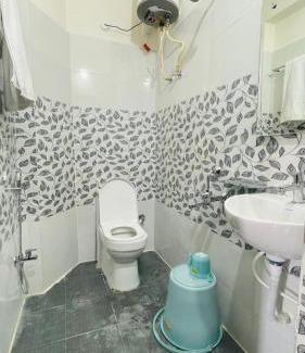 Kukatpally Housing Board Colony House | Viswanadhuni's Antilia Comfort Stay Inns Single Rooms