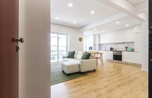 Cacilhas Apartment | Vita Portucale ! Almada Sweet Retreat