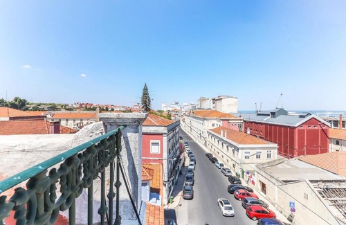 Beato Apartment | Vita Portucale ! Beato River View with Terrace