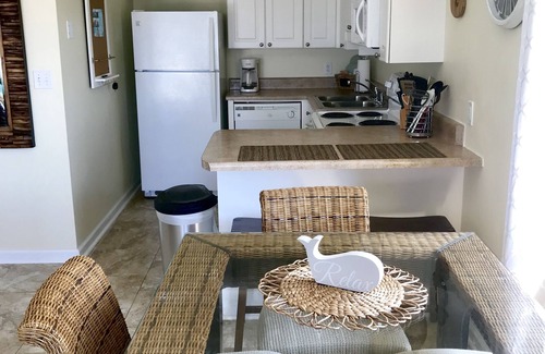 Ono Island Condo | Vitamin S~E~A, Ground Floor amazing, beachfront views!