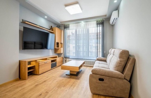 Sofia City Center Apartment | Vitoshka's Finest