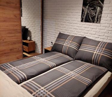 Resita Apartment | VITRUVIAN Apartament 13 - Self check in 24h