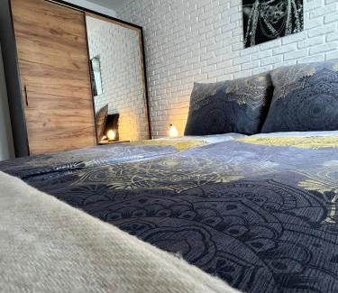 Resita Apartment | VITRUVIAN Apartament 13 - Self check in 24h