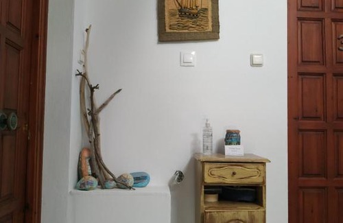 Agios Prokopios Apartment | Vitzileos Studios