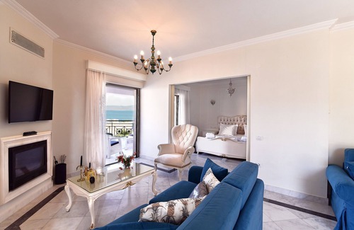 Mithimna Hotel | Viva Mare Hotel