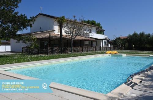 Villaggio Taunus Apartment | VIVA1 - Numana, nuovo pentalocale in villa con piscina