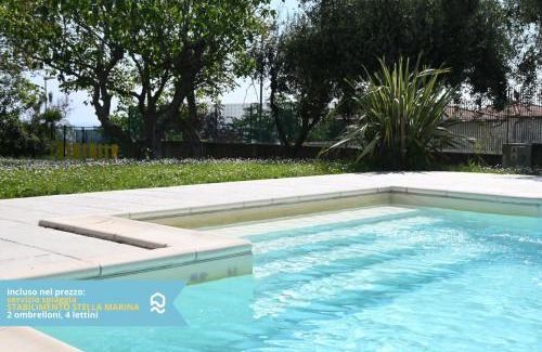 Villaggio Taunus Apartment | VIVA1 - Numana, nuovo pentalocale in villa con piscina