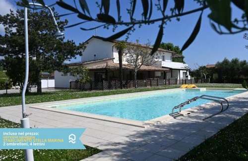 Villaggio Taunus Apartment | VIVA1 - Numana, nuovo pentalocale in villa con piscina