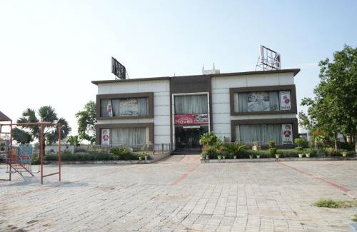 Bawani Khera Hotel | Vivaan Haveli
