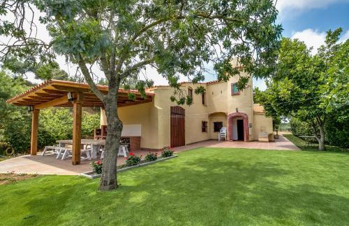 Palafolls House | Vivalidays Can Palomo