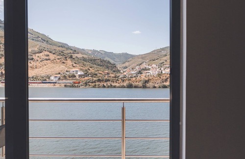 Armamar Villa | Vivenda à Beira Rio