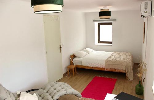 Alcaria Apartment | Vivenda Montanha Apartment