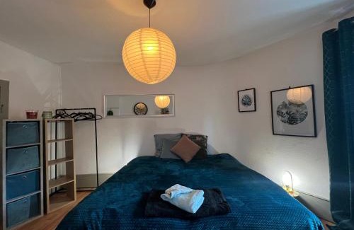 Porrentruy Apartment | Vivez un conte de fée dans la pièce ronde d'une tour médiévale