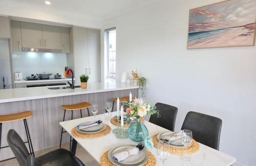 Logan Reserve House | Vivid Logan In Your Trip