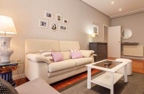 Castanos Apartment | Vivienda Turística de Prestancia en Castaños, Bilbao