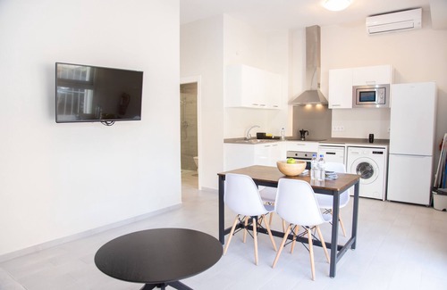El Cabanyal Apartment | VLC HOST - Cuber B