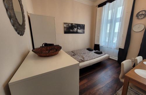 Krisztinavaros Apartment | VM56